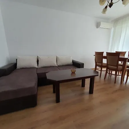 Апртамент Чайка Бл.17 Appartement Varna